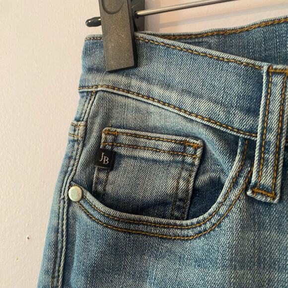 Judy Blue Women's size 5 / 27 Straight Leg Light Wash Jeans - Picture 3 of 9
